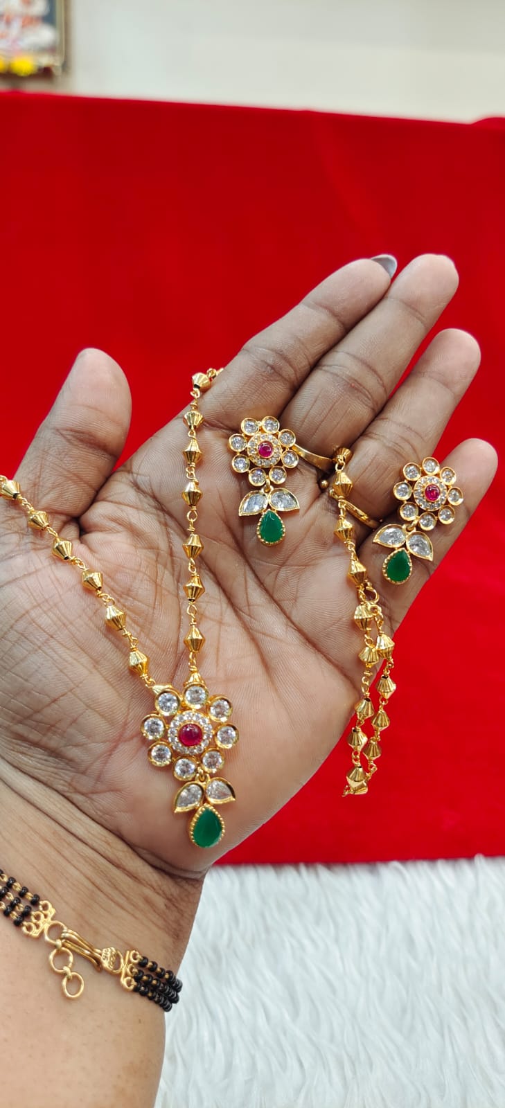 Pure panchaloham kattutheega chain with earrings