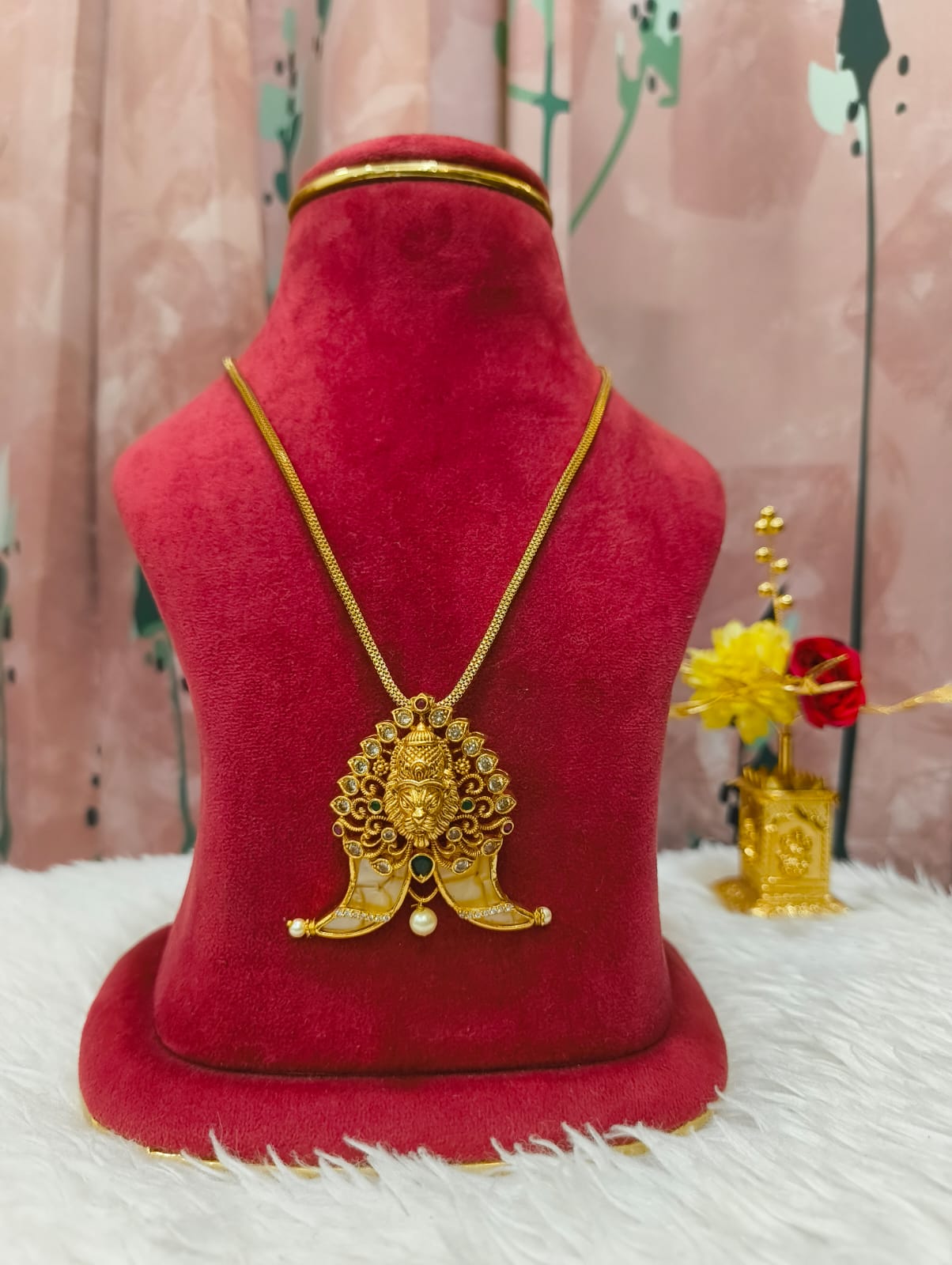 Panchaloham chain with puligoru dollor