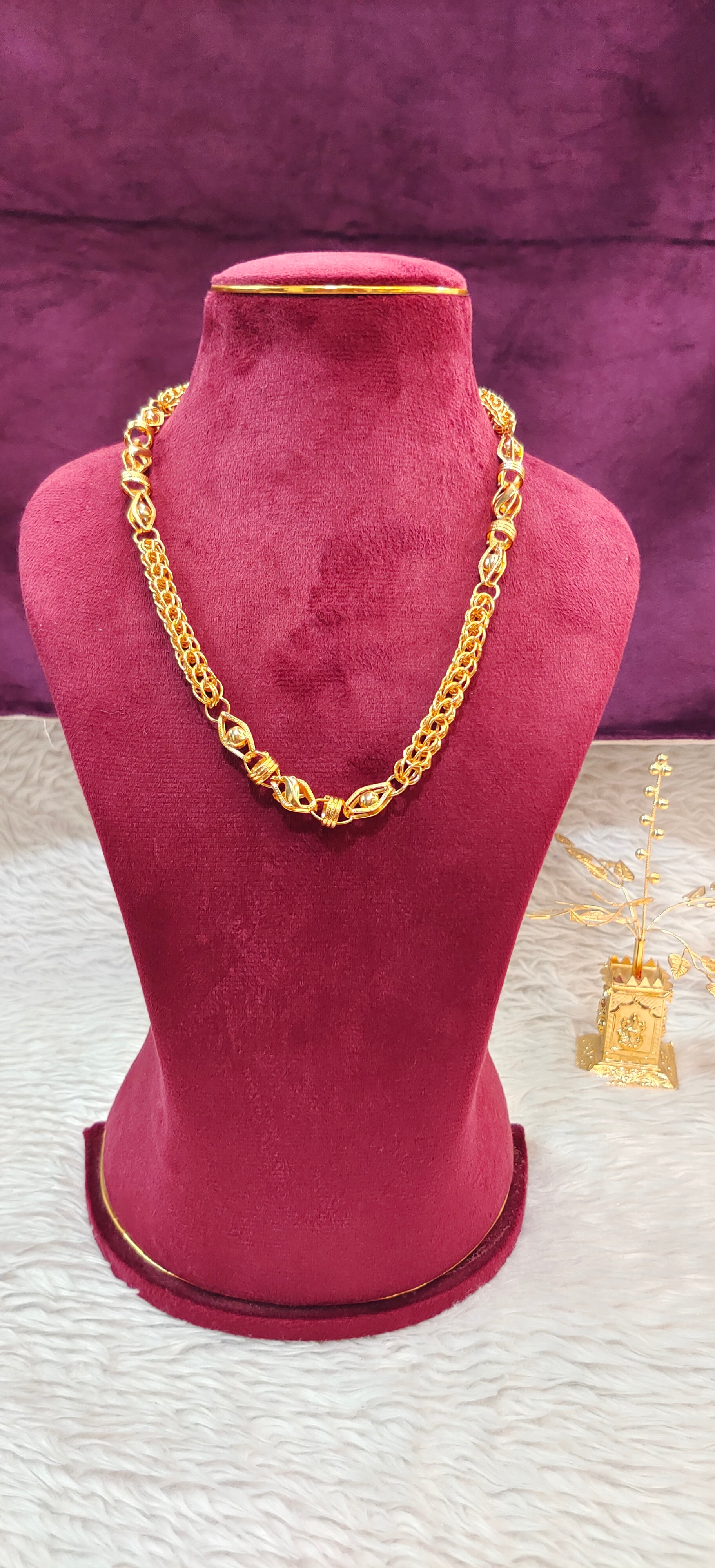 Panchaloham with gold polish gents chain
