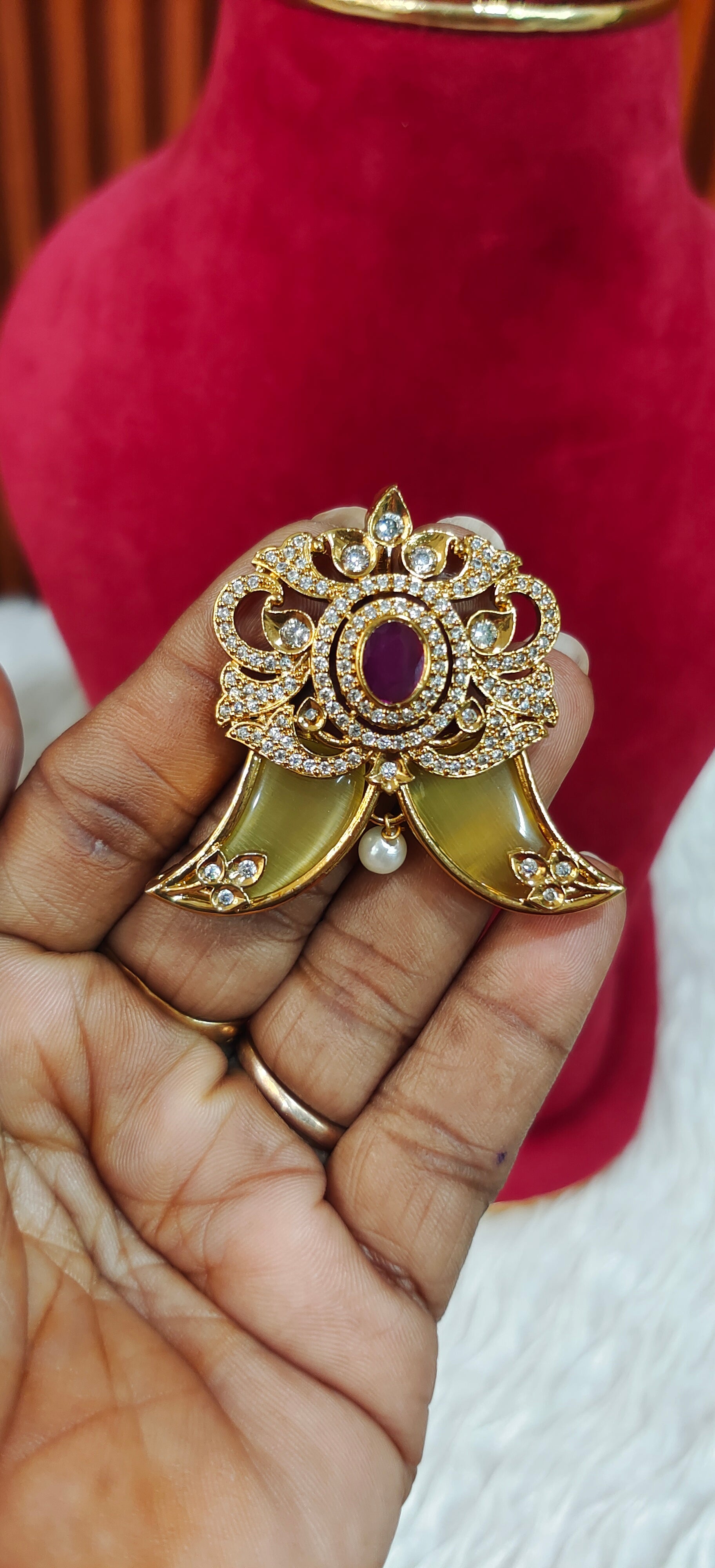 Panchaloham puligoru locket