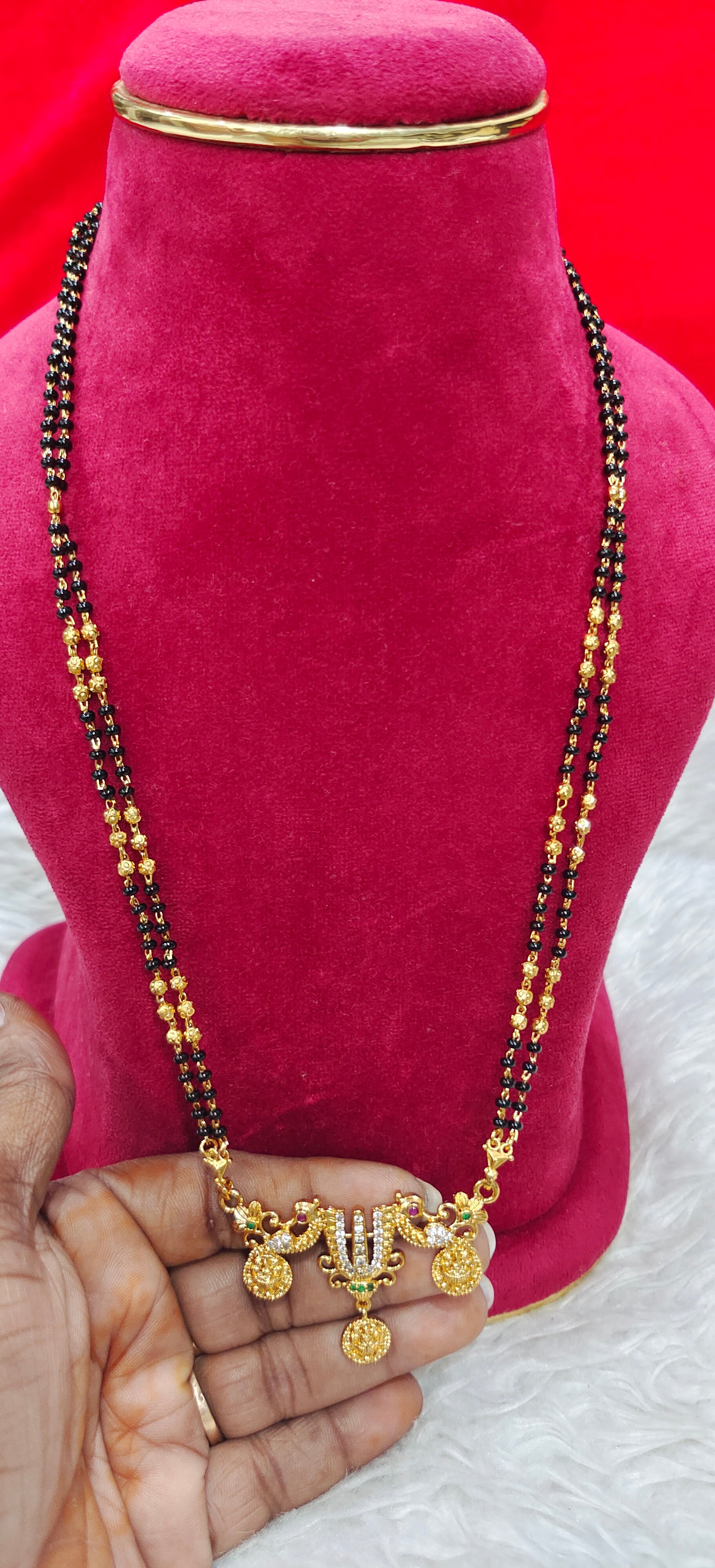 Panchaloham short black beads