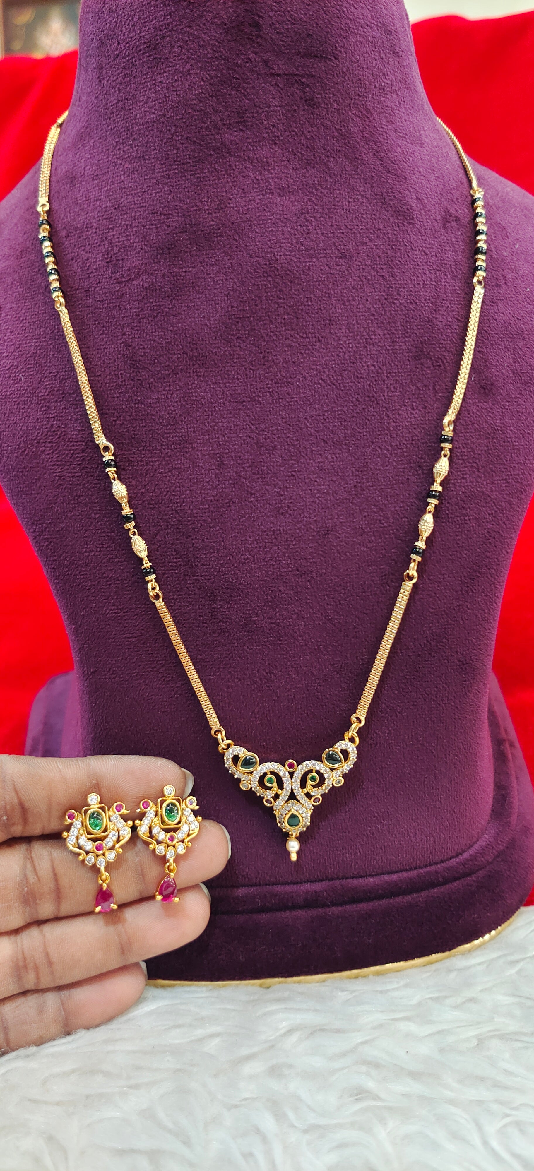 Panchaloham short black beads